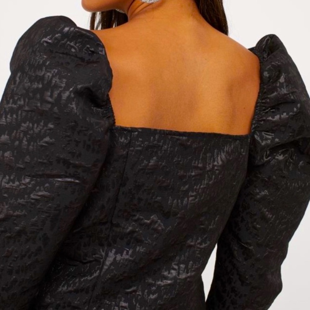 H&M Floral Jacquard Puff Sleeve Blouse